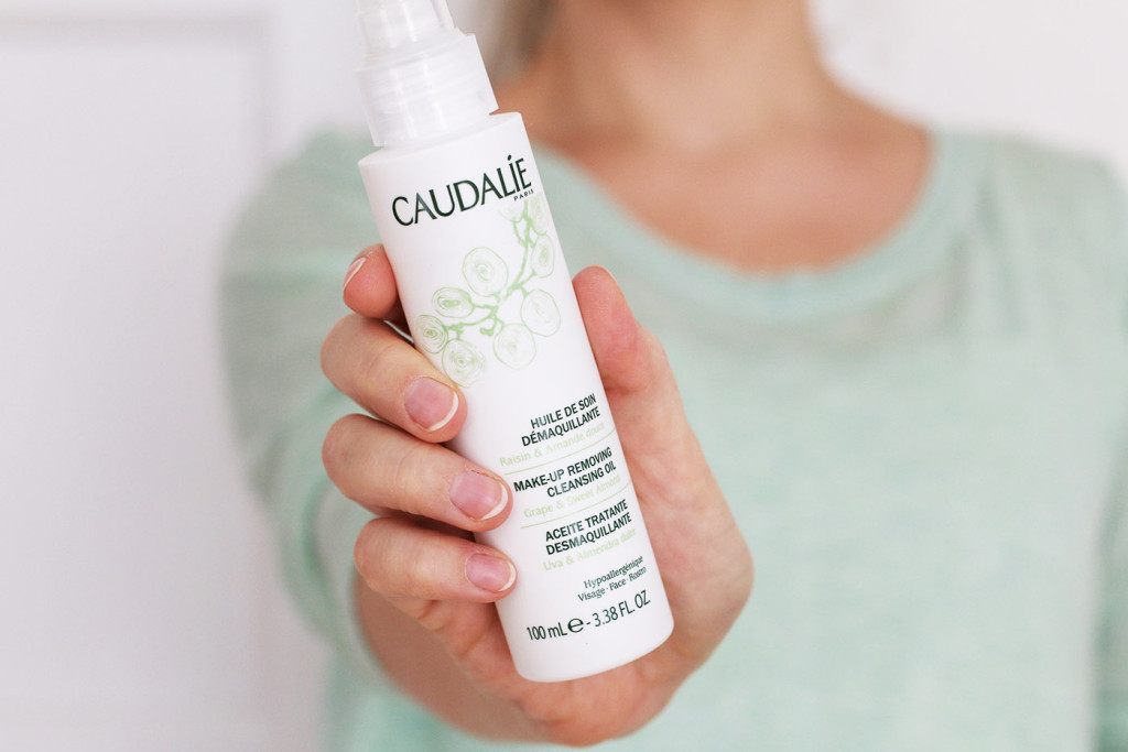 caudalie makeup remover