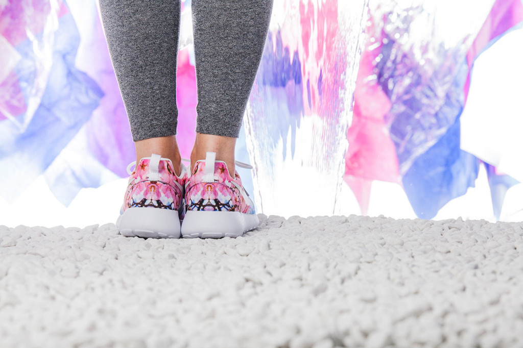 nike-wmns-roshe-one-819960-100-7